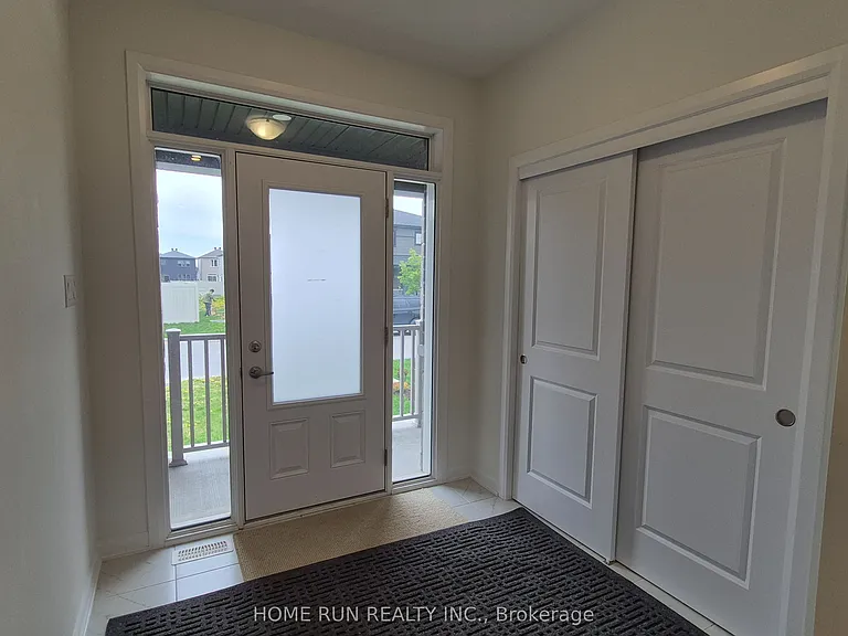 1005 Parabolica Way — Photo 6