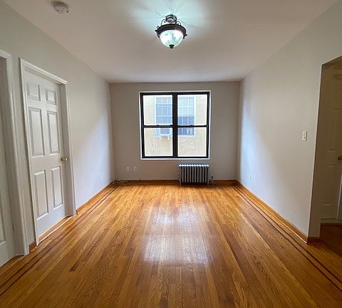 2nd image of 20-55 29th St #2