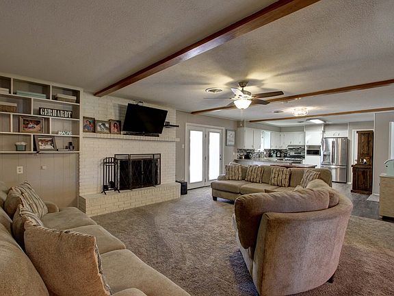 5th image of 3017 Tanglewood Dr