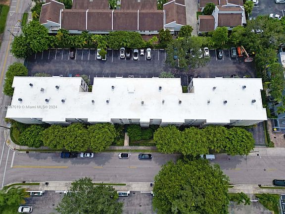 2nd image of 5838 SW 74th Ter APT 304
