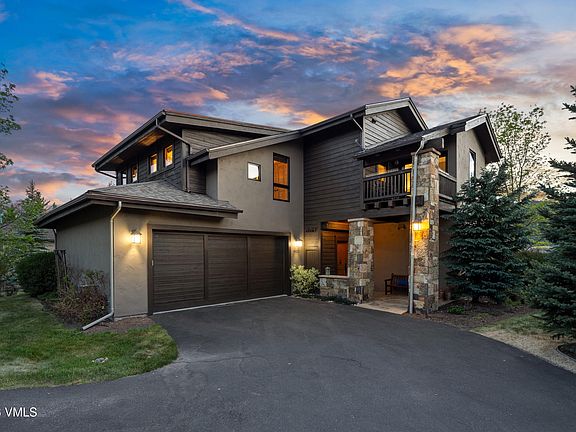 3rd image of 22 Hollis Ln