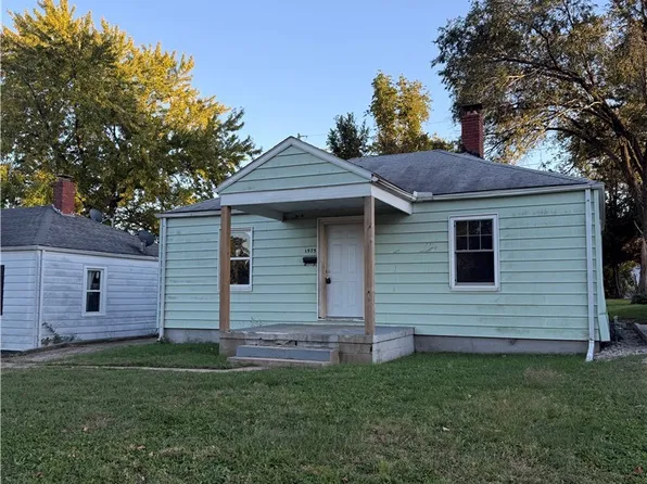 1575 E Vanderhoof St, Decatur, IL 62521