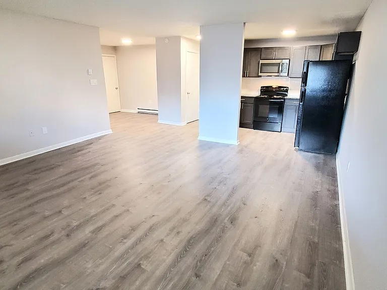 Villa Square LLC — Photo 33