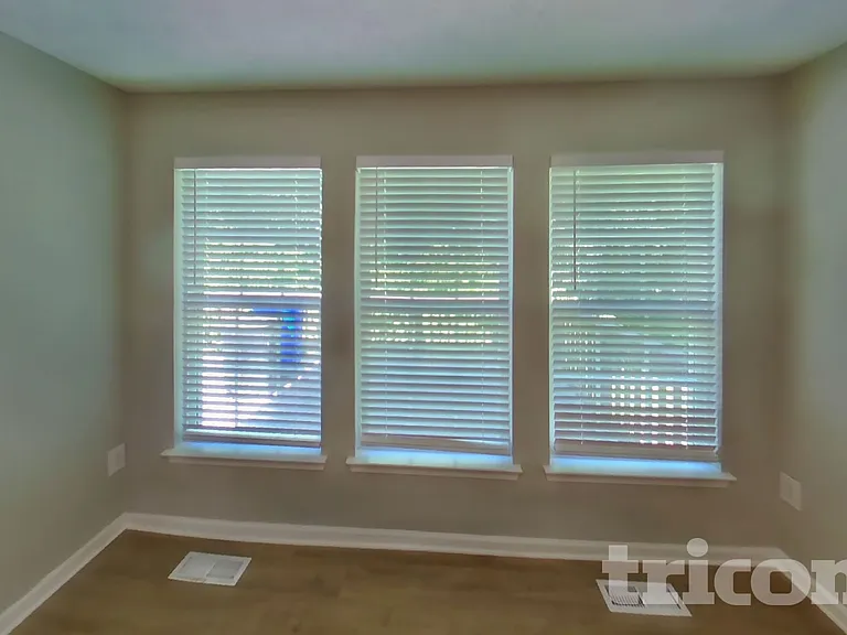 9845 Bayline Cir — Photo 5