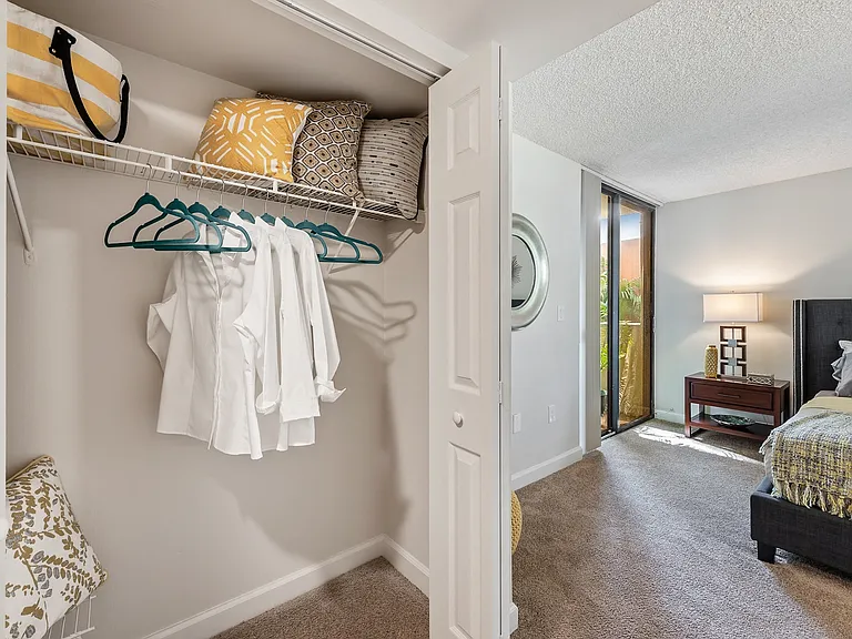 Meadow Walk Apartments — Photo 6