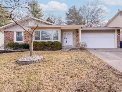 1426 Nancy Lee Dr, Saint Louis, MO, 63146