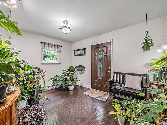 3rd image of 37 Main Avenue