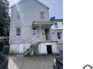 96 Tompkins St FLOOR 2, Staten Island, NY 10304