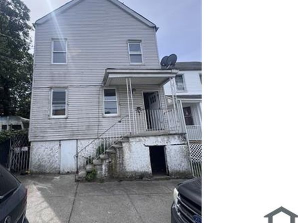 96 Tompkins St FLOOR 2