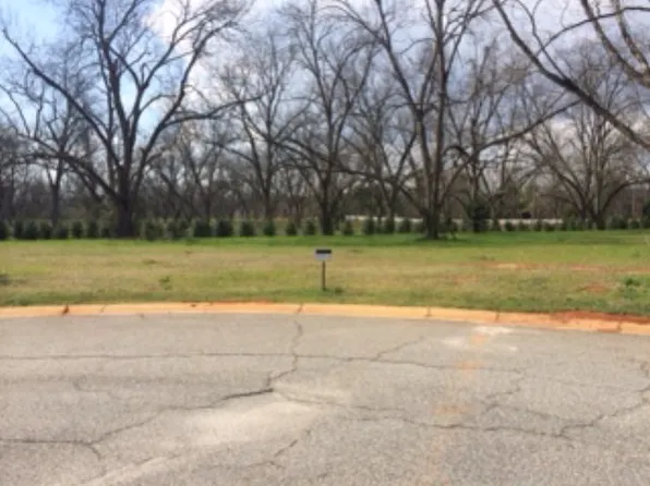 3813 Burton Ct, Albany, GA 31721