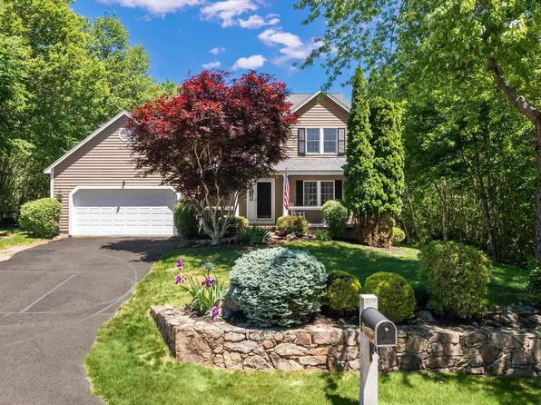 3 Meadowlark Drive, York, ME 03909