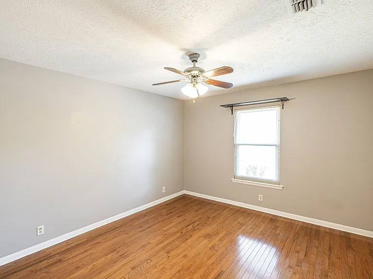5507 Hill Ct — Photo 24