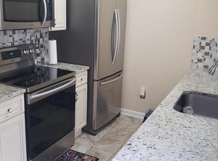 339 Lancaster Sq, Sterling, VA 20164
