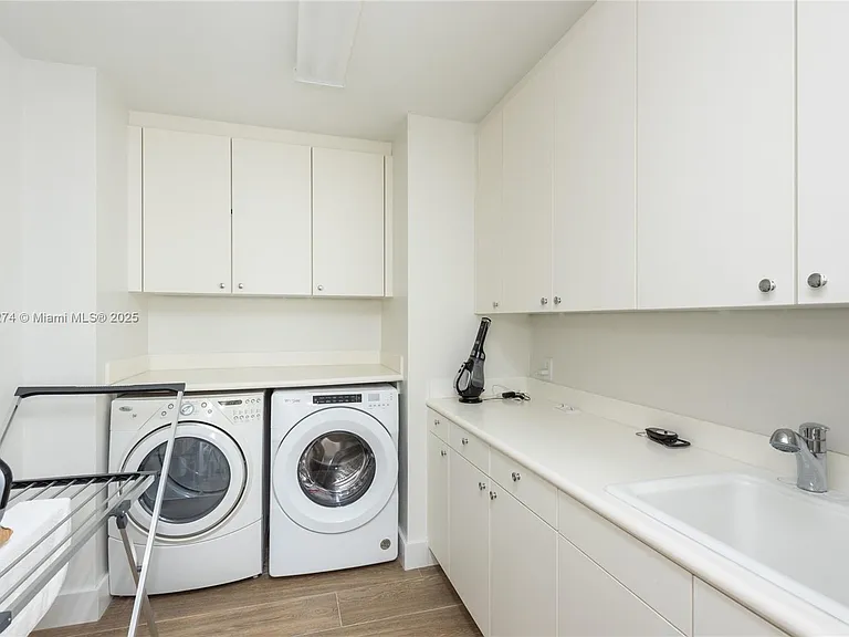 10295 Collins Ave #2506 — Photo 16