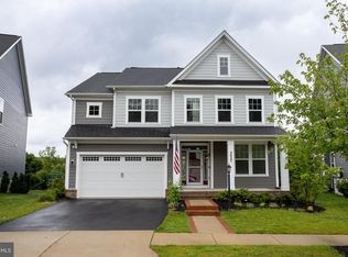 2425 Morgans Point Dr, Dumfries, VA 22026