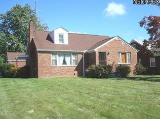 492 Carlotta Dr, Youngstown, OH 44504