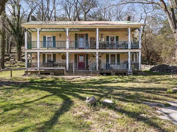 2203 Stones River Rd, Woodbury, TN 37190