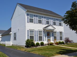 2469 Hotchkiss St, Grove City, OH 43123