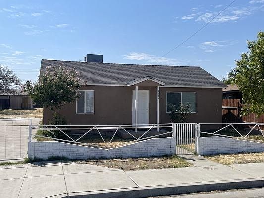 1st image of 8430 6th St