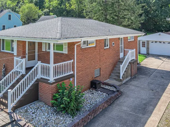 606 Golf Course Rd, Aliquippa, PA 15001