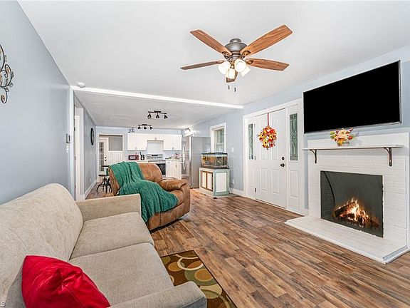 2nd image of 2477 Pine Meadow Dr
