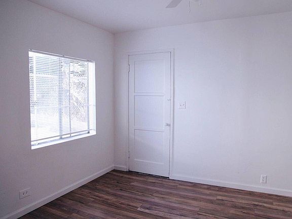 4th image of 437 N Ezra St
