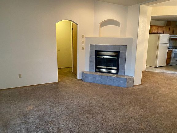 2nd image of 4312 Avonlea Dr SE