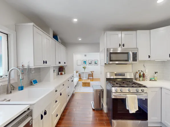 29 Fifield St, Watertown, MA 02472