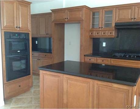 4th image of 2515 Taylor Ave
