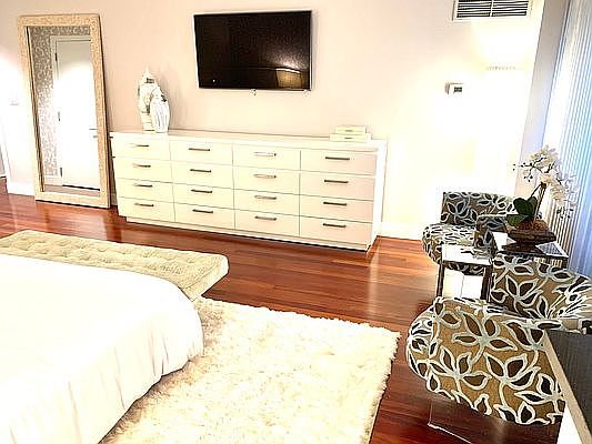 5th image of 43 W 64th St #4B