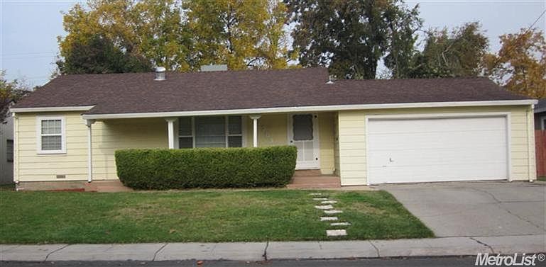 1st image of 2505 Princeton Ave