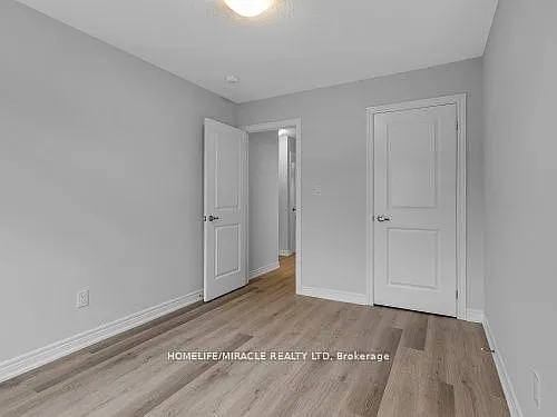 32 Vickers Rd — Photo 20
