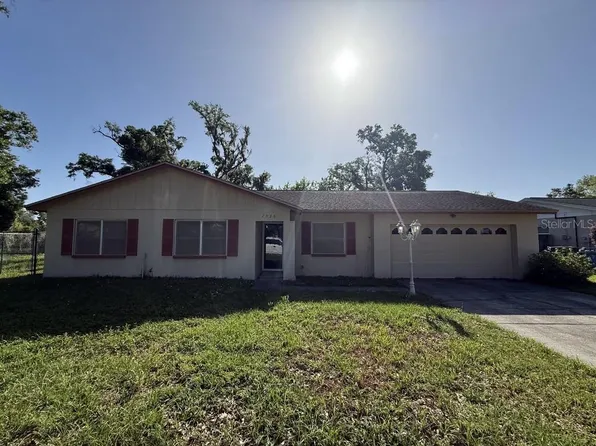 2928 Forest Cir, Seffner, FL 33584