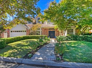 821 E Country View Cir, Fresno, CA