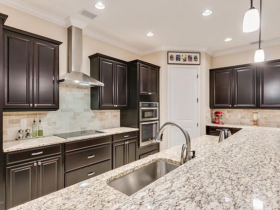 3rd image of 3057 Lamanga Dr