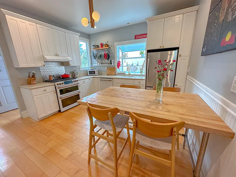 739 Shotwell St — Photo 10