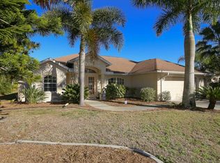 237 Fairway Rd, Rotonda West, FL 33947