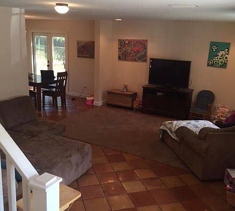 4th image of 1517 Calhoun St