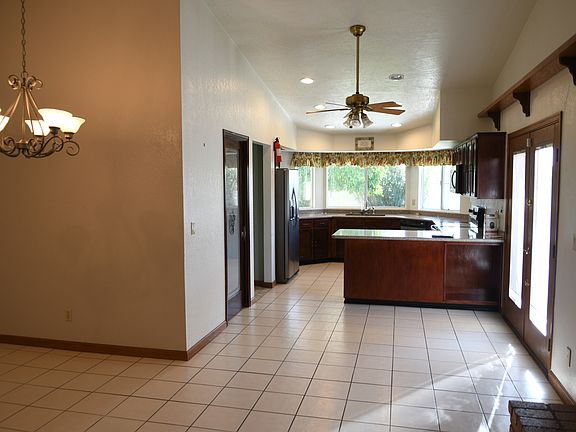 5th image of 6239 E Janice Way
