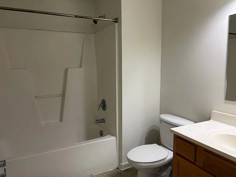 3000 S Adams St #422 — Photo 9