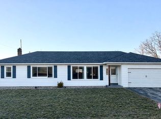 8701 D Rd, Waterloo, IL 62298