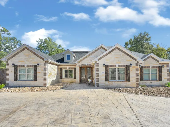 23892 Carpenter Bee Dr, New Caney, TX 77357