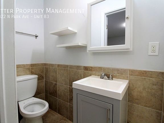 5th image of 2322 N Park Ave #B3