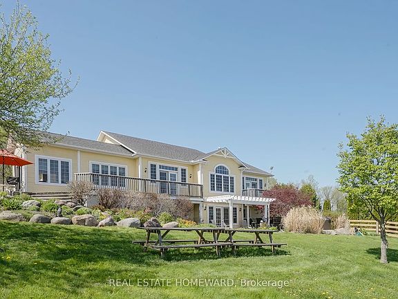 3rd image of 436 Eddystone Rd