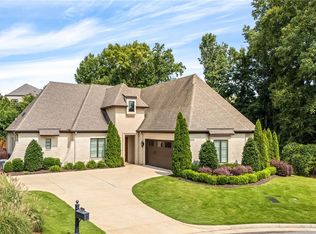1009 Fairview, Auburn, AL 36830