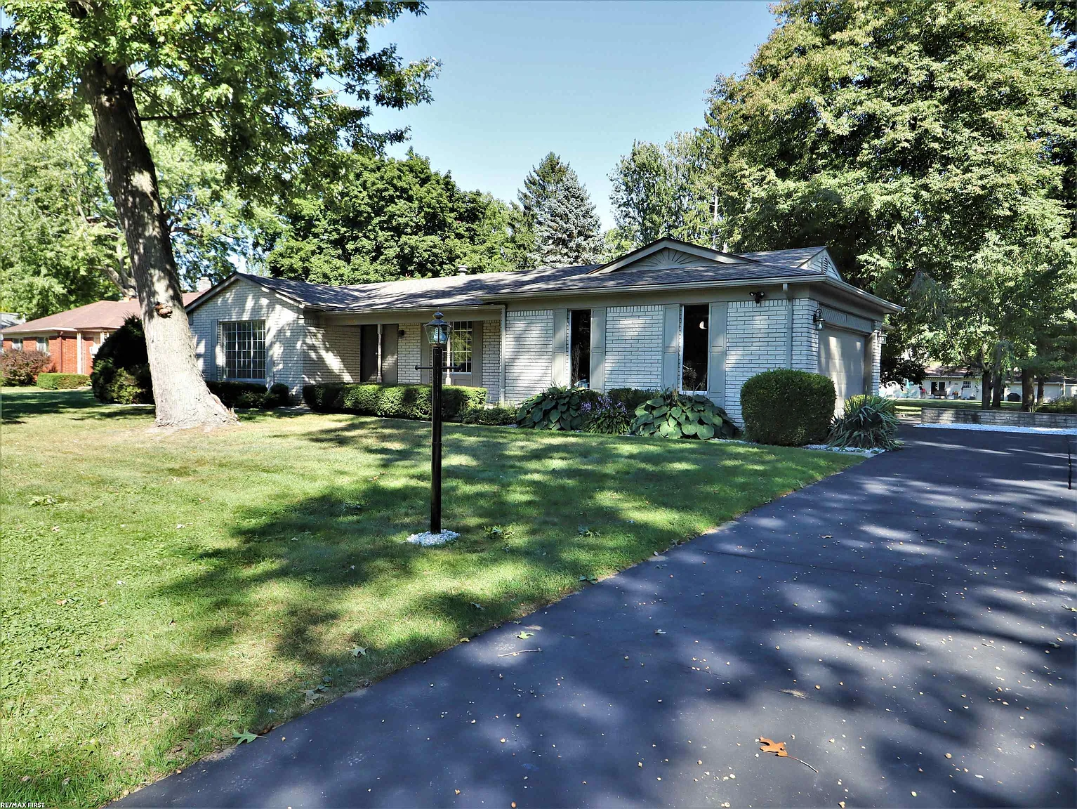 37952 Elmite St photo 1