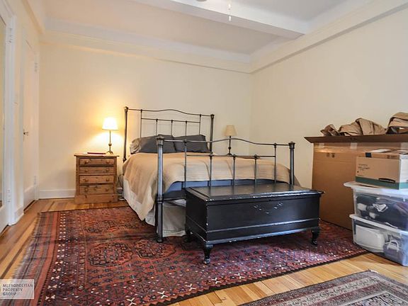 5th image of 201 W 77th St APT 10E