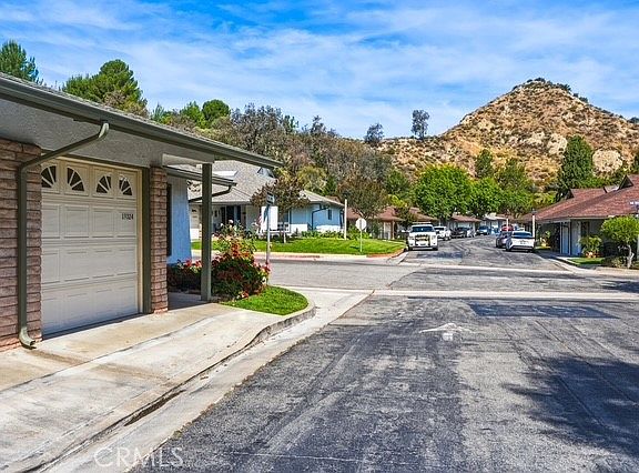 3rd image of 19324 Flowers Ct