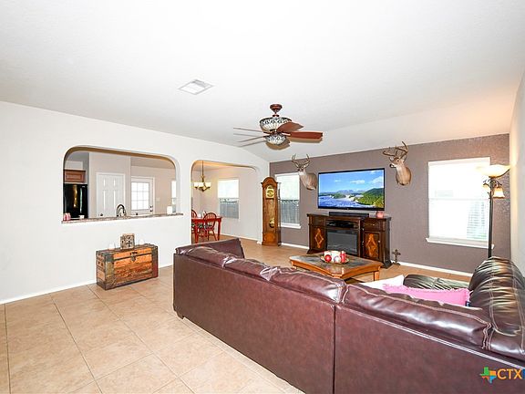 5th image of 769 Tomah Dr