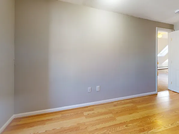 48 Plymouth St #1, Everett, MA 02149